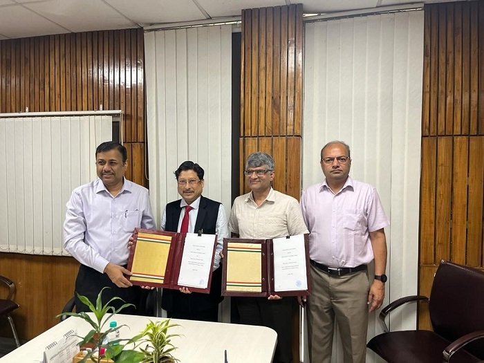 From left - Mr. P C Jha, and Mr. Jai Prakash Srivastava from BHEL with Prof. AR Harish and Prof. Manindra Agrawal from IIT Kanpur during the MoU signing