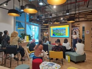 INTO opens University Access Center in Jakarta