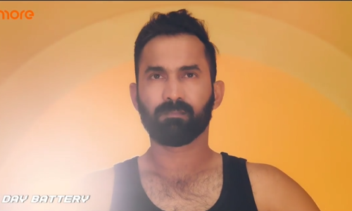 Gizmore unveils its national campaign, Be More than your smartwatch featuring Dinesh Karthik