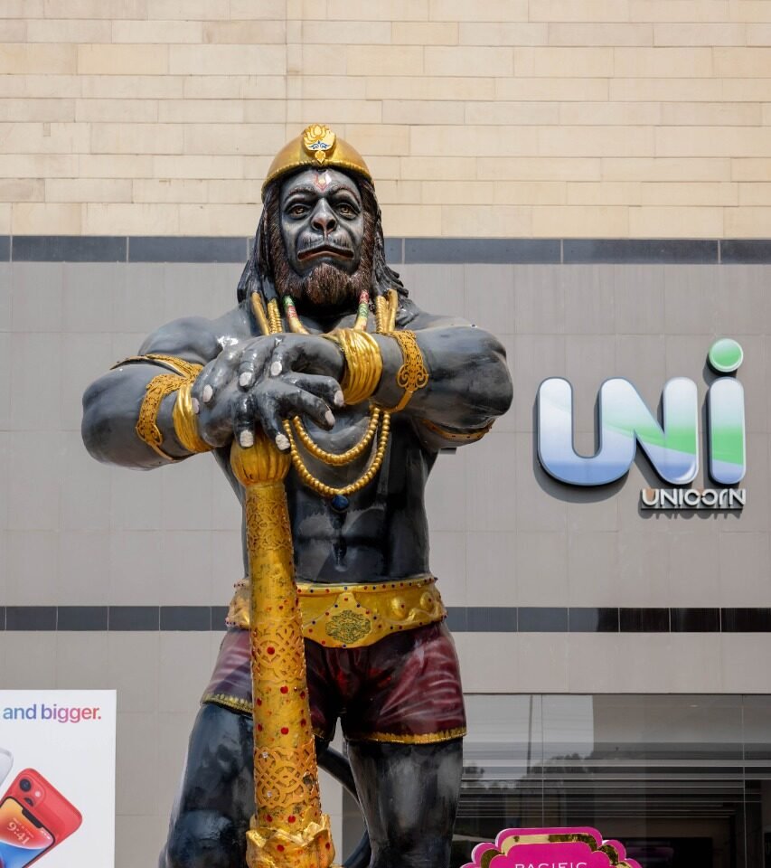 Pacific Mall Tagore Garden installs effigies of Lord Ram, Hanuman & Ravana ahead of Diwali celebrations