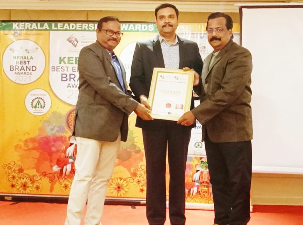 Mr. S Ajith Kumar, Senior Vice President and Kerala Head, Concept Communications and Mr. Vinod Rajasekhar, Business Director, receive The Kerala Brand Leadership Awards 2023.