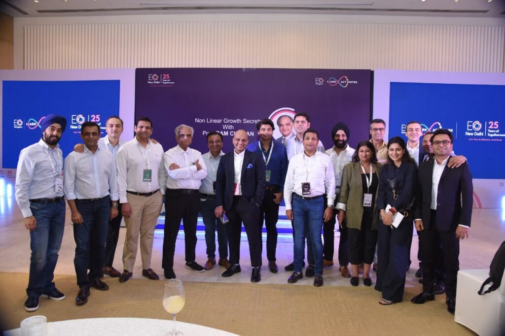 Entrepreneurs Engage in Strategic Discussions with Dr. Ram Charan on Navigating India's Business Transformation