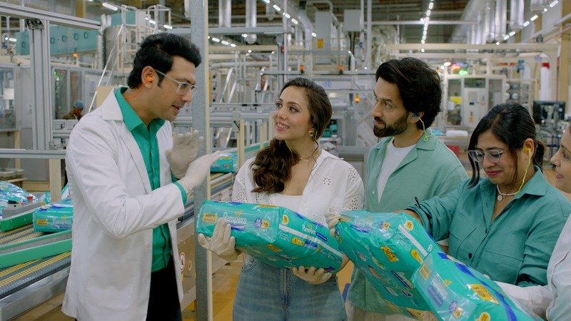 P&G brand Pampers unveils new DekhKeHiMaanege campaign; becomes a first-of-its-kind diaper brand that gives parents an inside view of its diaper manufacturing facility and product performance