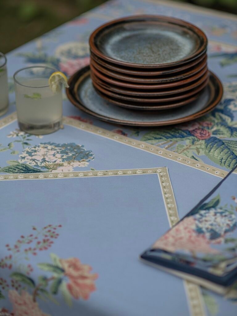 chelsea chambray blue Table cloth_3