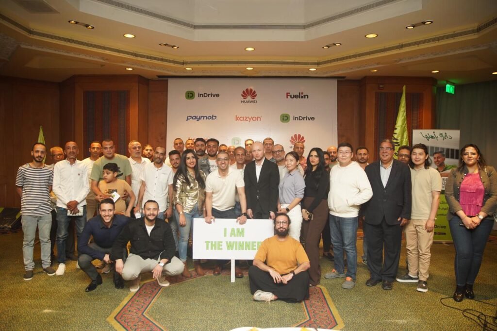 inDrive celebrates the winning drivers of its Umrah contest
