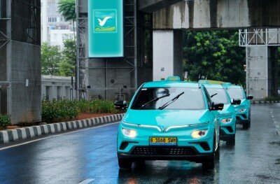 Experience Jakarta’s First All-Electric, 5-Star Taxi Service